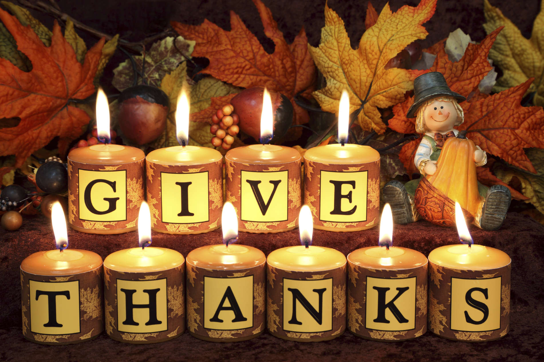 pic give thanks candles